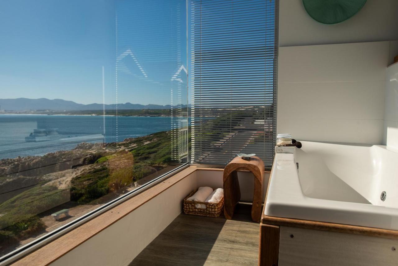 Whalesong Lodge Gansbaai Kültér fotó
