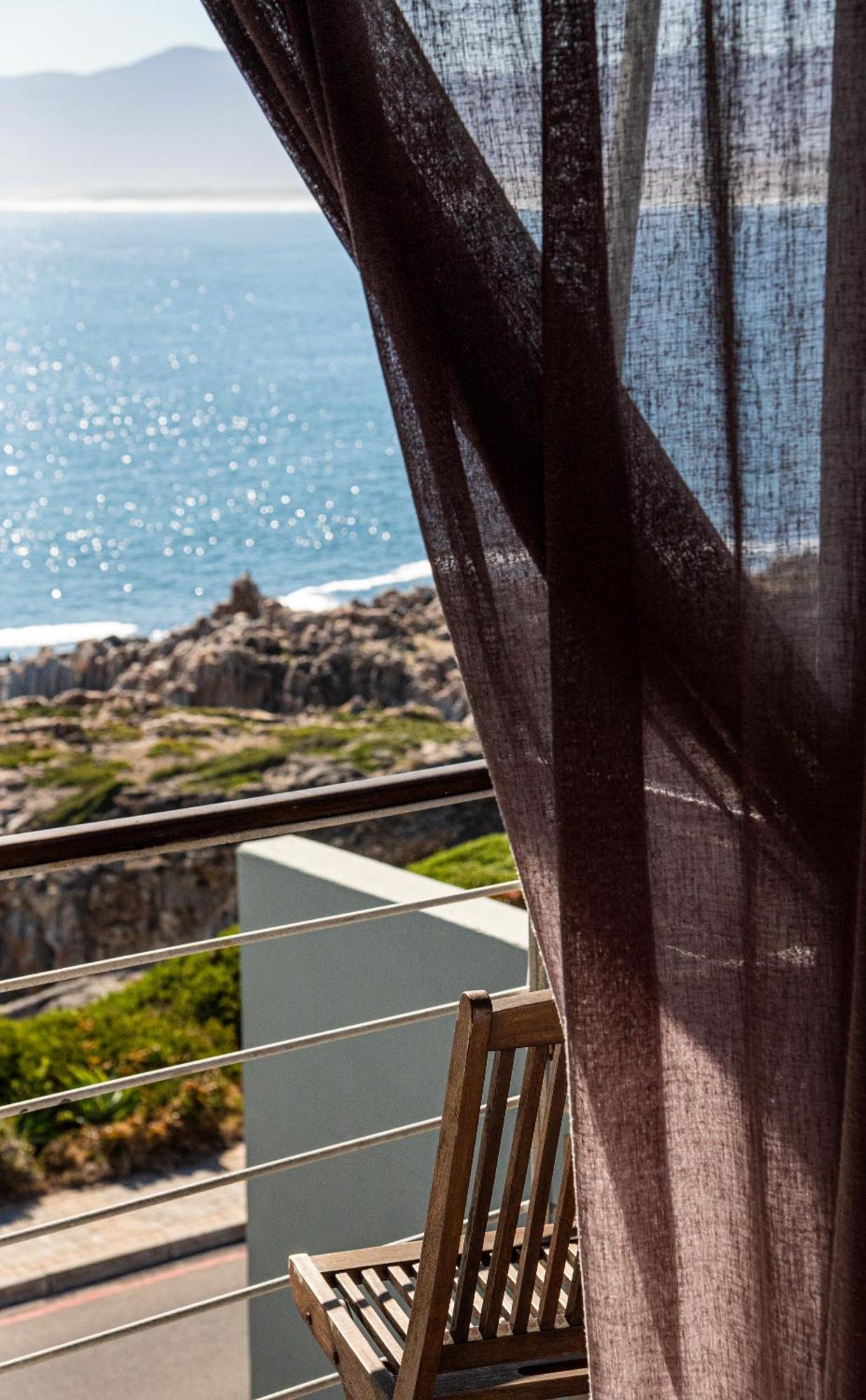 Whalesong Lodge Gansbaai Kültér fotó