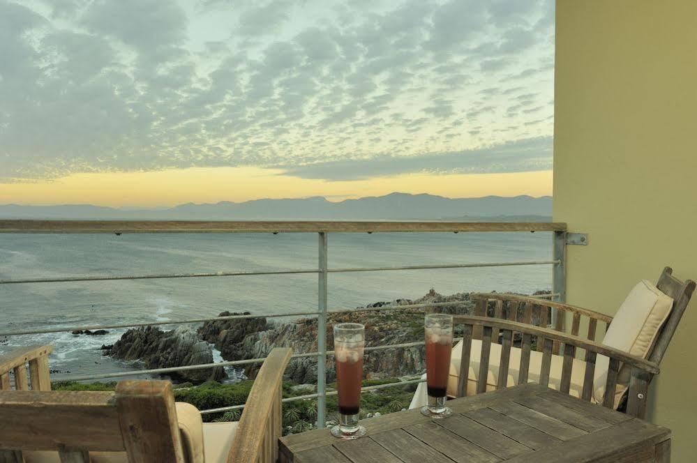 Whalesong Lodge Gansbaai Kültér fotó