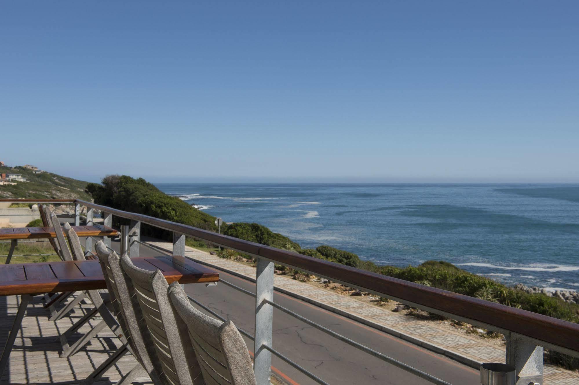 Whalesong Lodge Gansbaai Kültér fotó