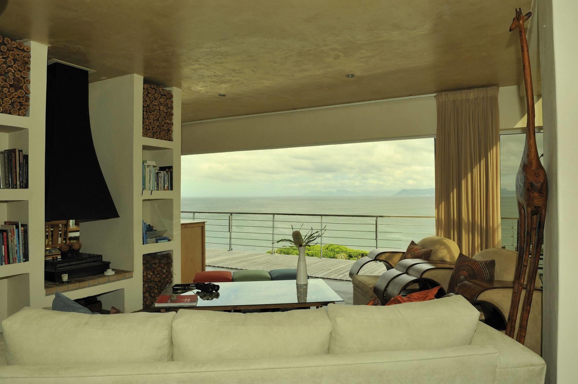 Whalesong Lodge Gansbaai Kültér fotó