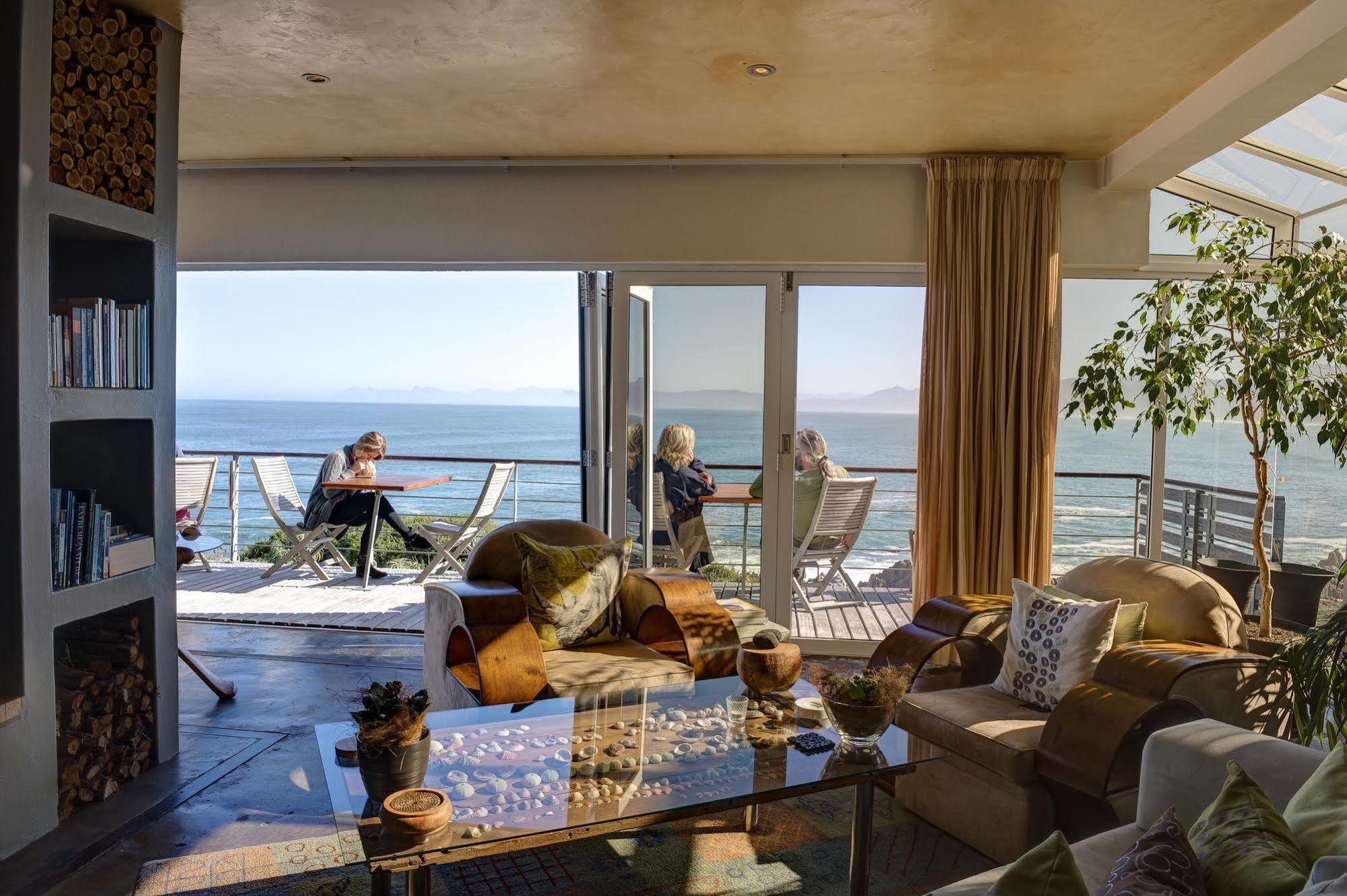 Whalesong Lodge Gansbaai Kültér fotó